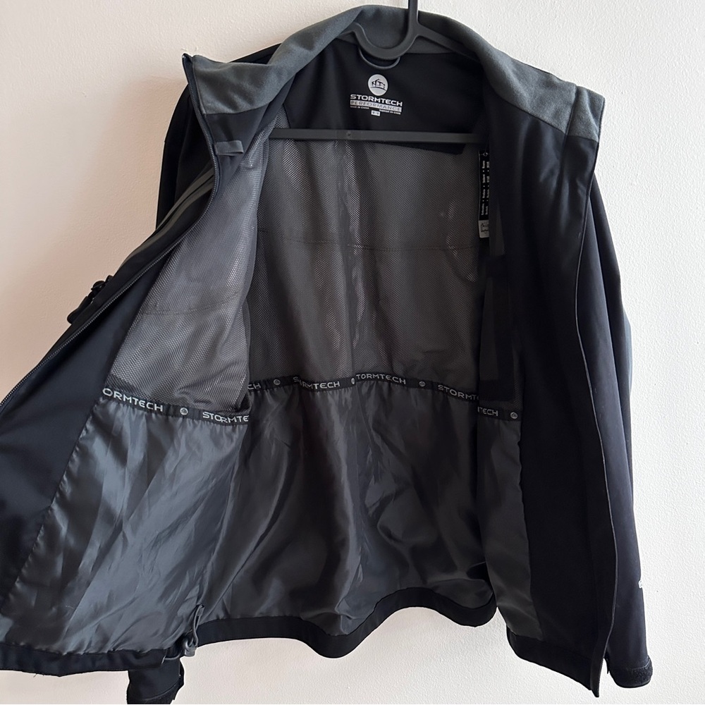 Stormtech Performance Jacket Size m - Picture 4 of 8